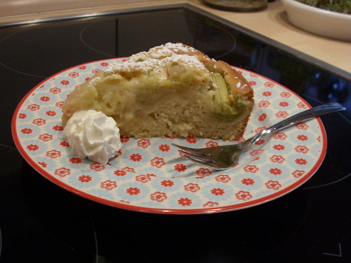 Rhabarberkuchen mit Eierlikör 2